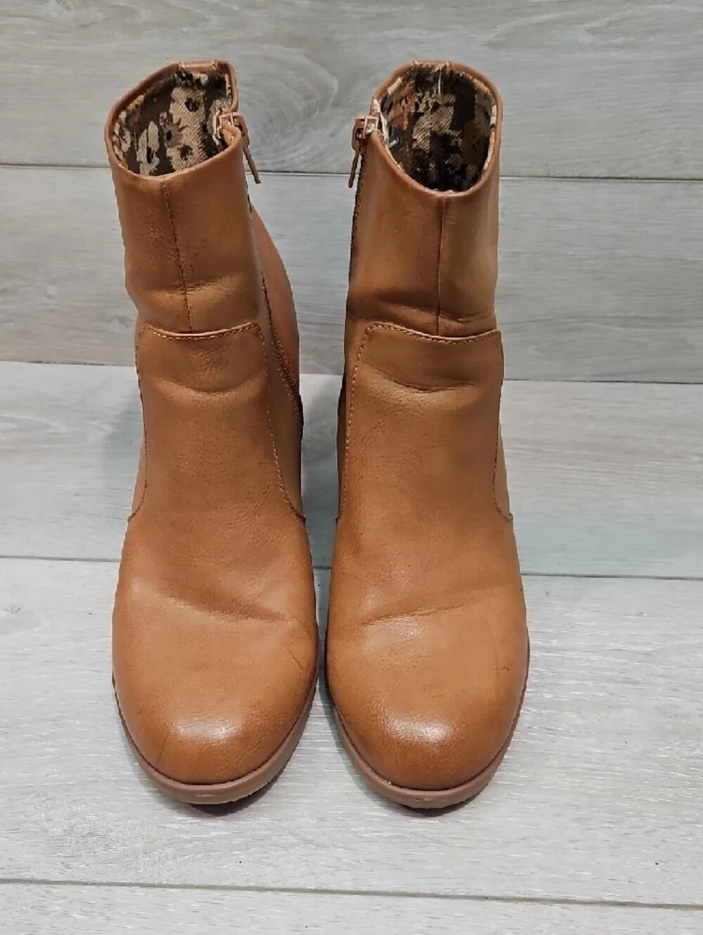 Korks By Kork-Ease Women's  Ankle Boots with Stacked Heel Shoes Sz 11M